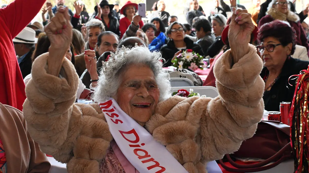 72-cl-micaela lucano- tiene 101 años de edad-2 (1)